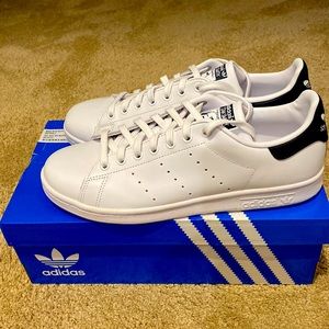 Stan Smith Adidas Classic Mens Sneakers - Size 9 - Never Worn!